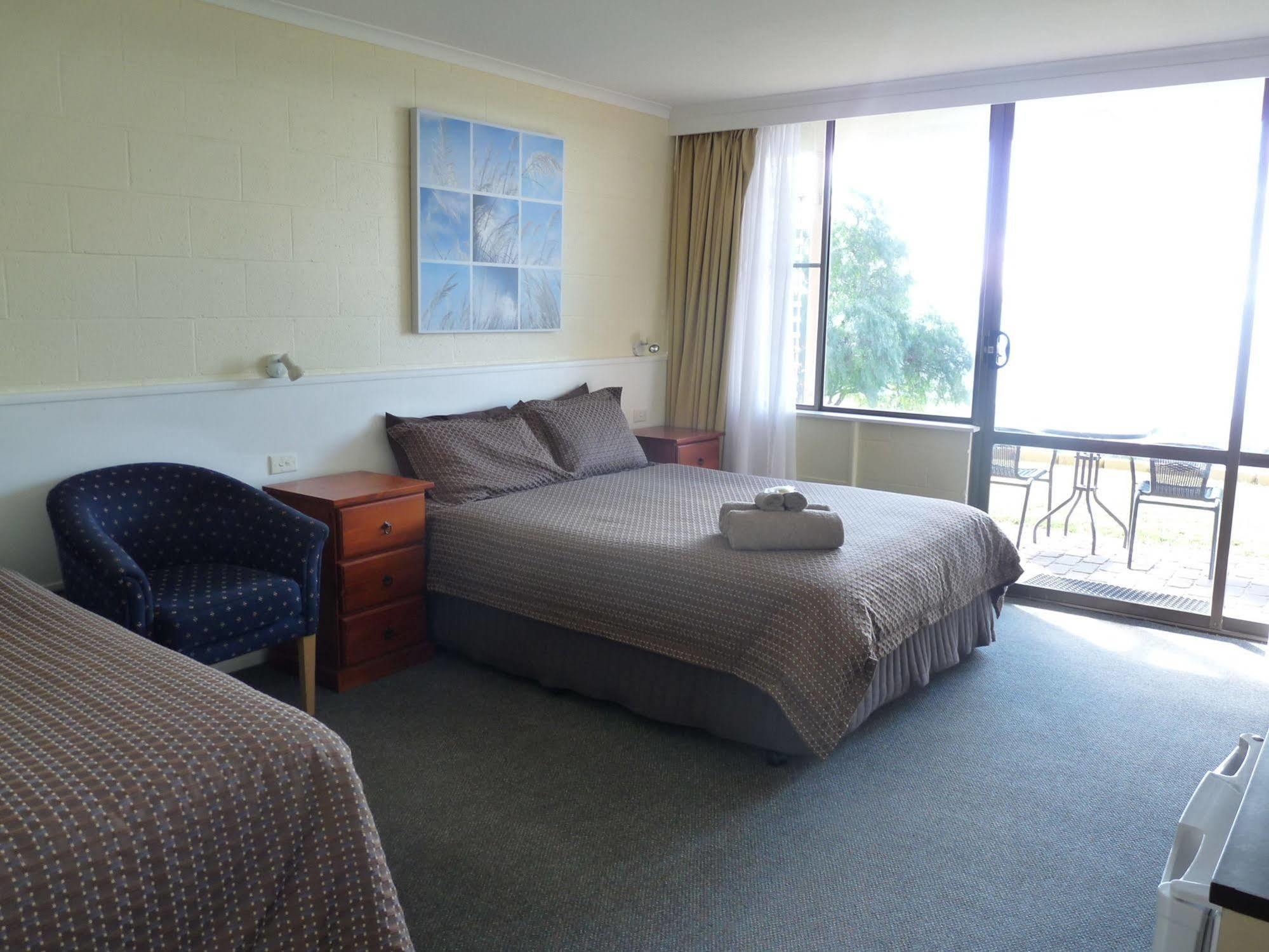 Swansea Motor Inn Tasmania Экстерьер фото