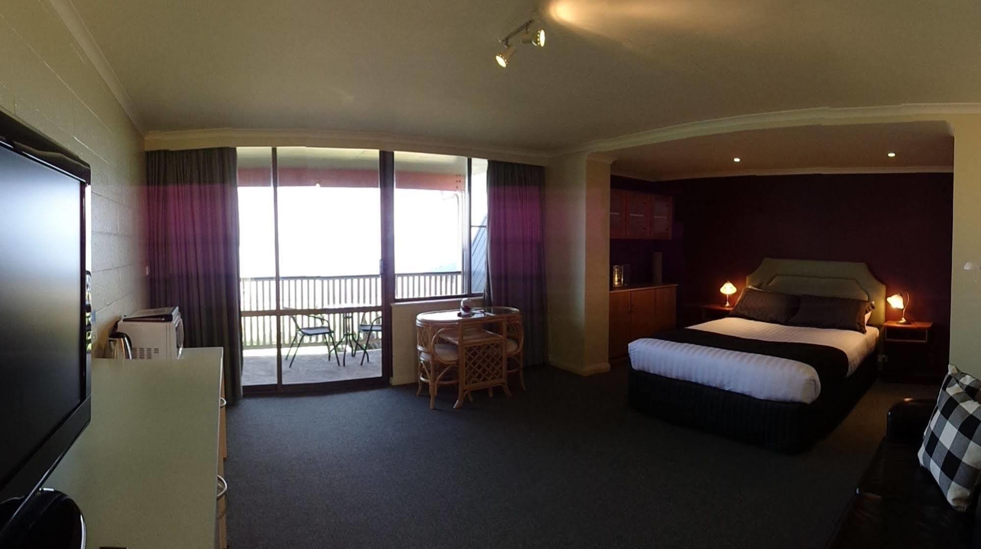 Swansea Motor Inn Tasmania Экстерьер фото